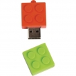 Uniikki 3D USB muistitikku yrityksellesi